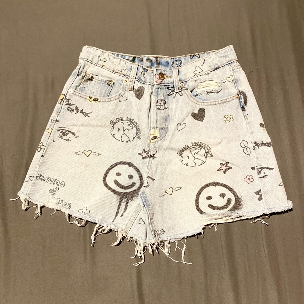 Ladies High-Waisted Bermuda Shorts ~ Size 0 ~ Fun Doodle Design